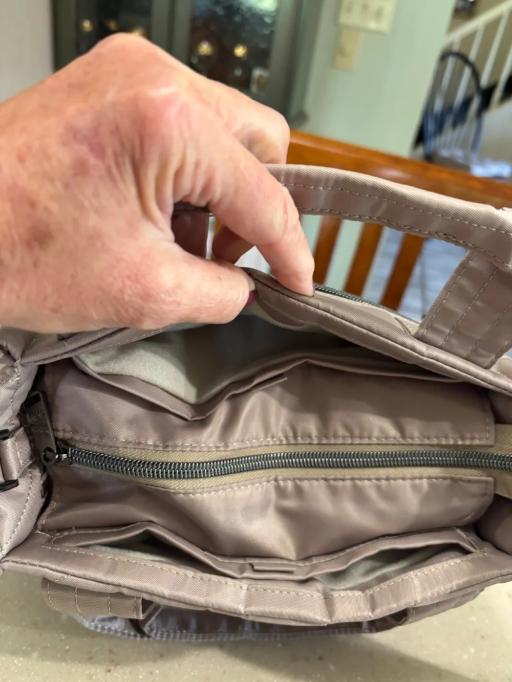 Lug Convertible Crossbody Bag NWT - Picture 6 of 6